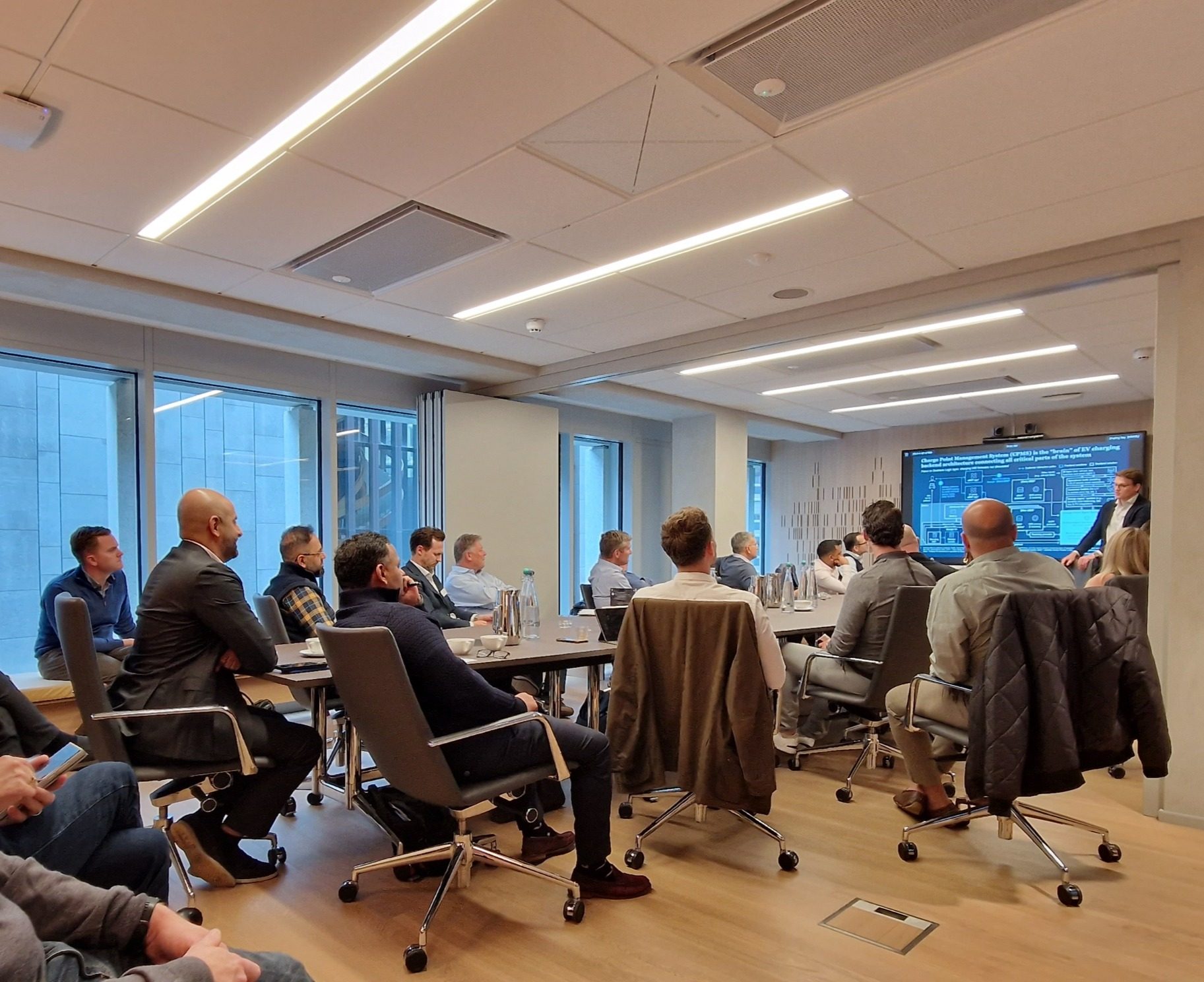 Insight Research convening roadside retailers around a boardroom table
